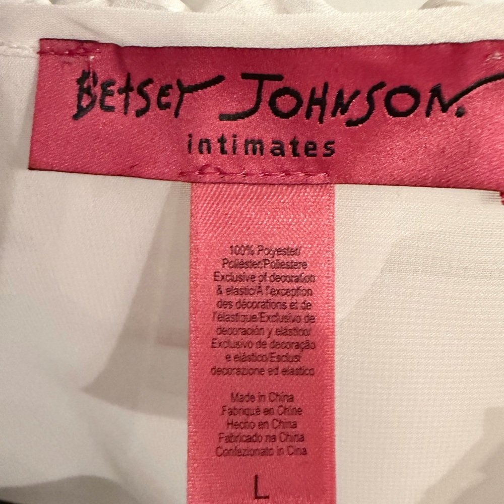Betsey Johnson White Sheer Ruffle-Trim Tie-Waist Robe - Picture 2 of 4